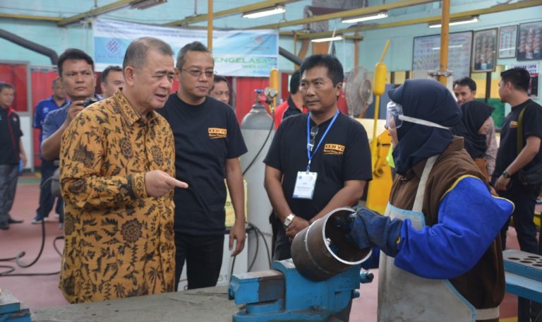 Angka Pengangguran Sumbar Diatas Nasional, Bupati/wako Hendaknya Manfaatkan BLK