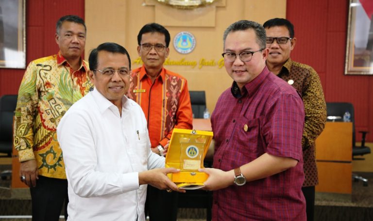 Saatnya Lulusan PT Berjiwa Technopreneur dan Sociopreneurship