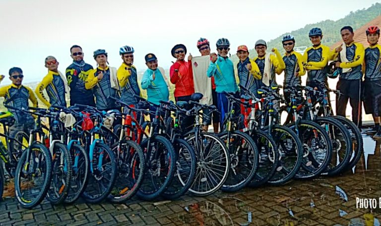 SMBC Shafa Marwa Gelar Tour Perdana Sejauh 20,7 Kilometer