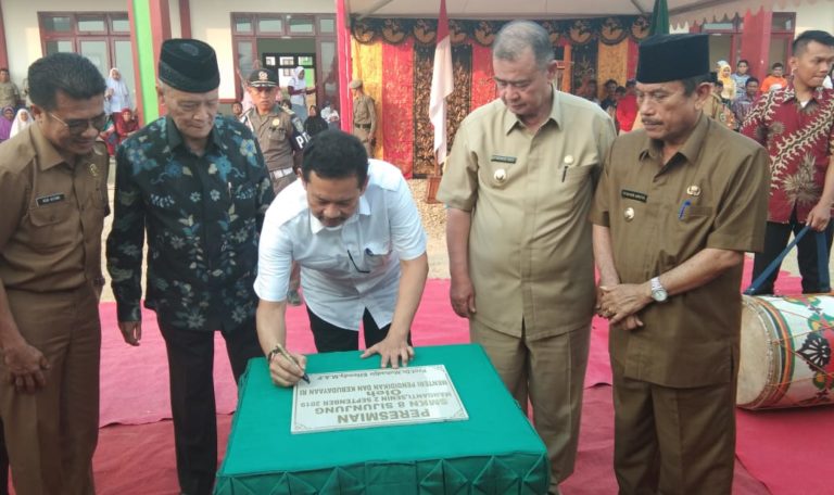 Wagub Sumbar Hadiri Peresmian SMKN 8 Sijunjung