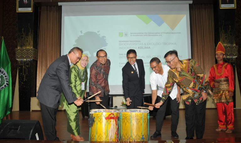 Gubernur Irwan Prayitno : Biodiversitas Sebagai Daya Tarik Pariwisata di Sumbar
