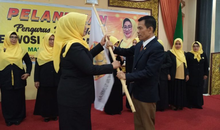 Wartawati Nasrul Abit  Pimpin  Perwosi Sumbar, Harapkan Bangkitkan Semangat Olahraga Bagi Perempuan