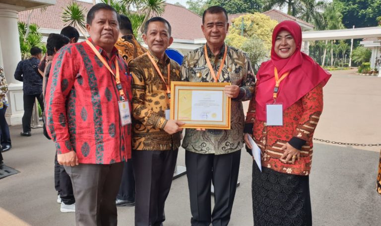 Sumatera Barat Terima Penghargaan Paramakarya Tahun 2019