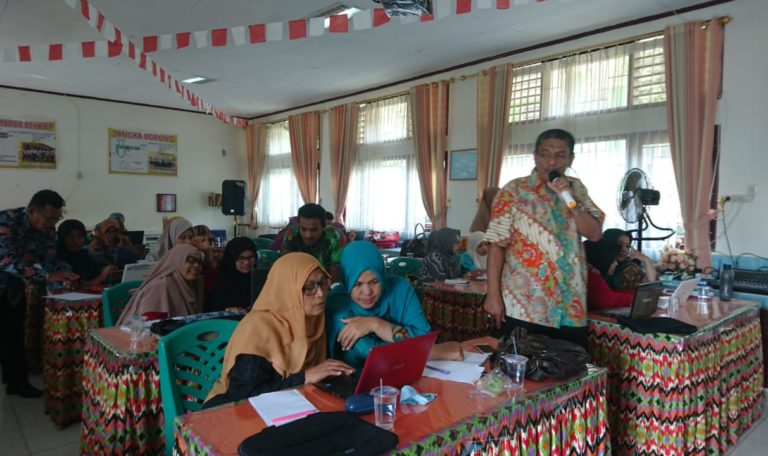 Penuhi Tuntutan Abad 21, PKM FMIPA UNP Gelar Workshop Modul Matemateka