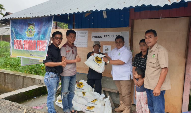PORBBI Sumbar Salurkan Bantuan bagi Korban Banjir Bandang Solok Selatan