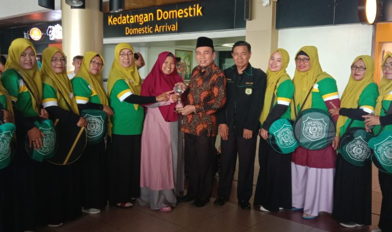 Tim Qasidah Rebana Sumbar Ukir Prestasi Nasional di Ambon 