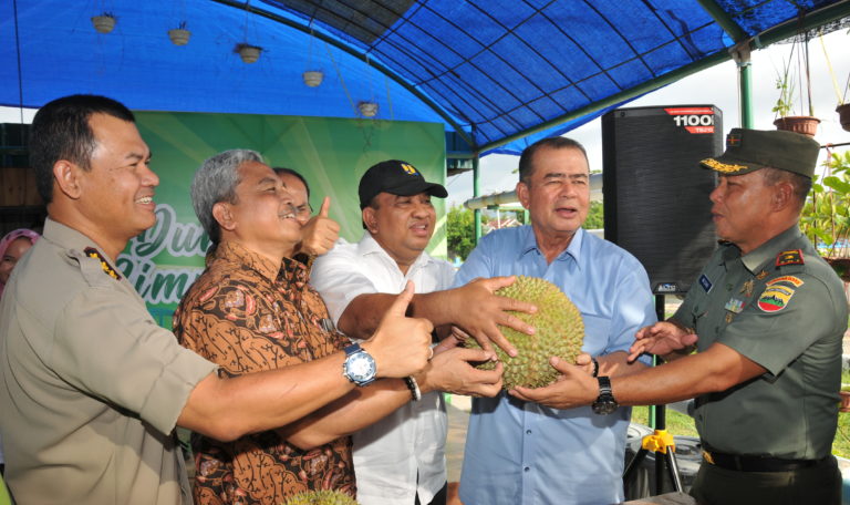 Difasilitasi BWS Sumatera V, Durian Cimpago Hadir di Kota Padang