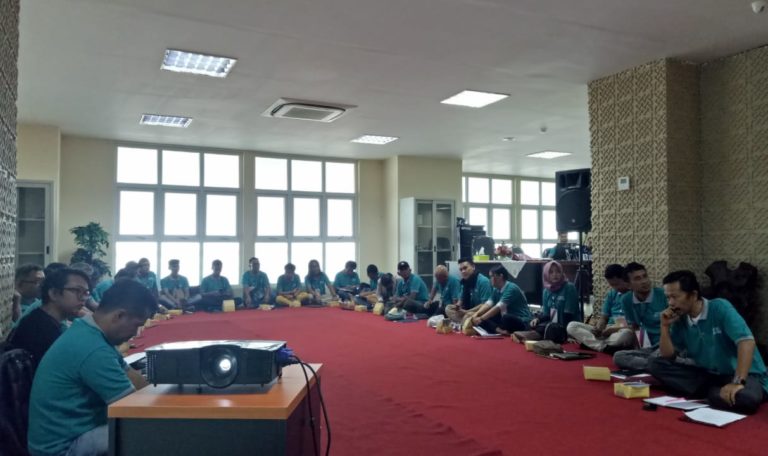 Whorkshop Penciptaan Lagu Minang, Karya Seni Harus jadi Sumber Kehidupan bagi Seniman