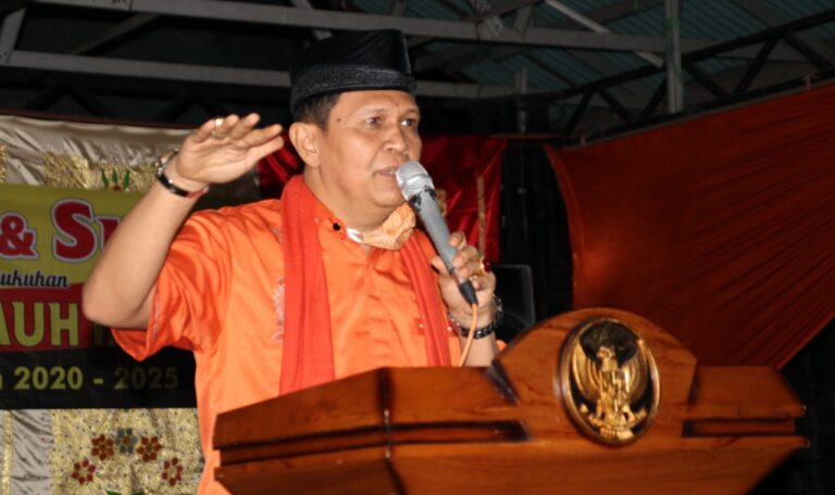 Pengukuhan FKAN, Irwan Basir Apresiasi Dubalang Nagari FKAN dan Rescue FKAN Pauh IX