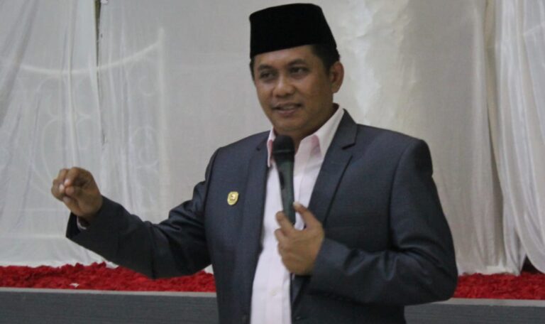 Masih Banyak Masalah, Evi Yandri: Tunda Finalisasi PPDB SMA/SMK