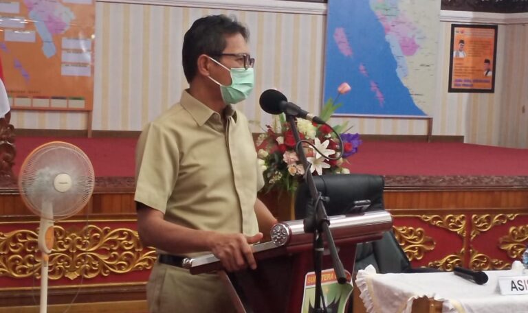 Irwan Prayitno ancam Tak Bayarkan Tunjangan dan Tunda Kenaikan Pangkat jika ASN Langgar Perda AKB