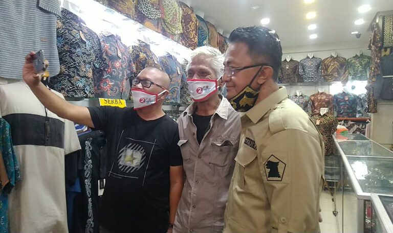 Kunjungi Pasar Ateh Bukittinggi, Indra Catri Jemput Kenangan Masa Sekolah