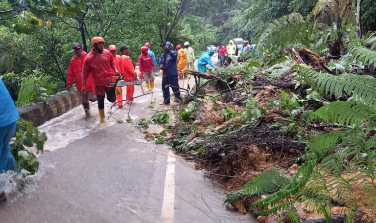 Cuaca Esktrem Ancam Sumbar hingga Sepekan Ke Depan