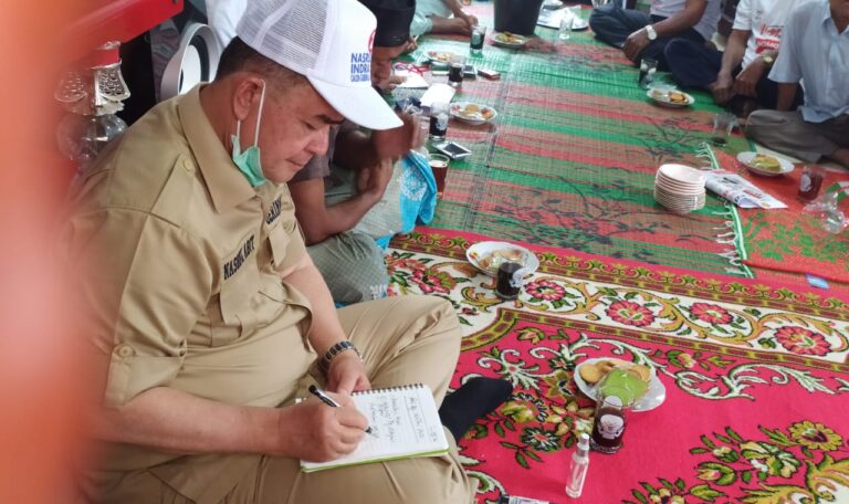 Buku Hijau Nasrul Abit: Catatan tentang Harapan Masyarakat Sumbar