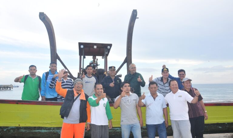 Sering Gempa, Hanya Nasrul Abit Calon Gubernur yang Peduli Warga Mentawai