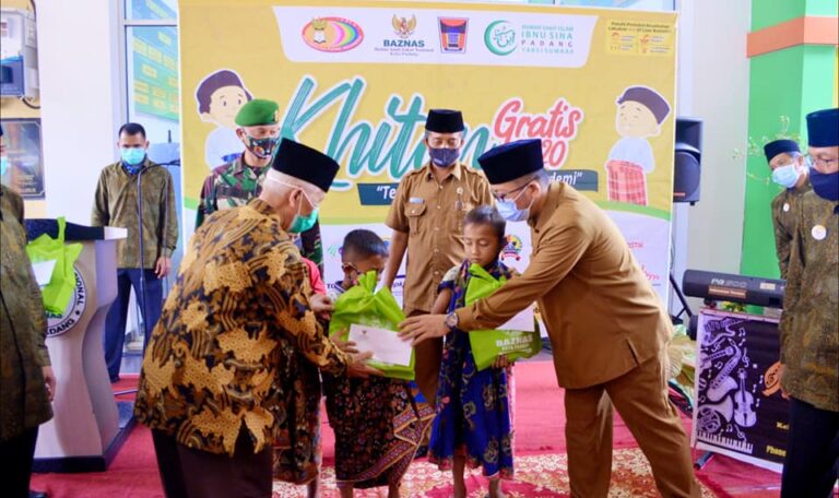 Baznas Kota Padang Berikan Khitan Gratis Bagi 1.600 Anak