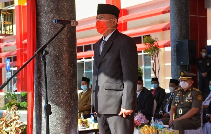 Sekdaprov Pimpin Upacara HUT Satpol PP, Alwis: Tingkatkan Kompetensi dan Profesionalisme Kinerja Salpol PP