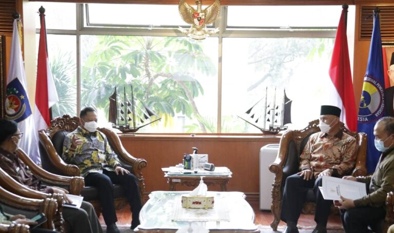 Hebat, Temui Mendagri Gubernur Mahyeldi sampaikan Sumbar Butuh Investasi