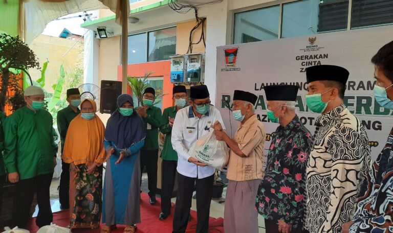 25 Ribu Paket Sembako Ramadhan Berbagi Baznas Padang Disalurkan