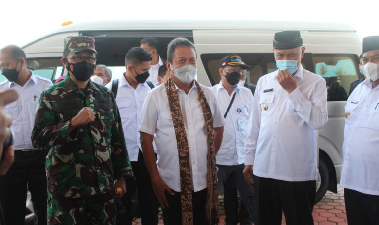 Menteri KKP Sakti Wahyu Trenggono Bakal Ciptakan Kampung Perikanan di Sumbar
