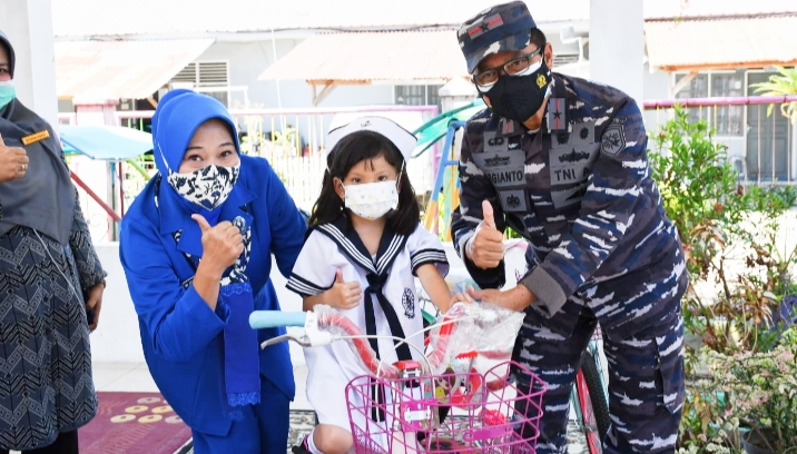 Dua Murid TK Hang Tuah Siteba Padang Ukir Prestasi yang Membanggakan 