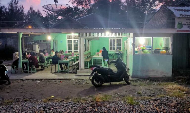 Hidden Gems Kuliner di Pariaman, Kadai Ni Nel