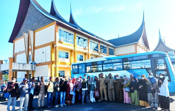 Puluhan Pelaku UMKM Ikuti Pelatihan Kewirausahaan di Kota Bukittinggi 