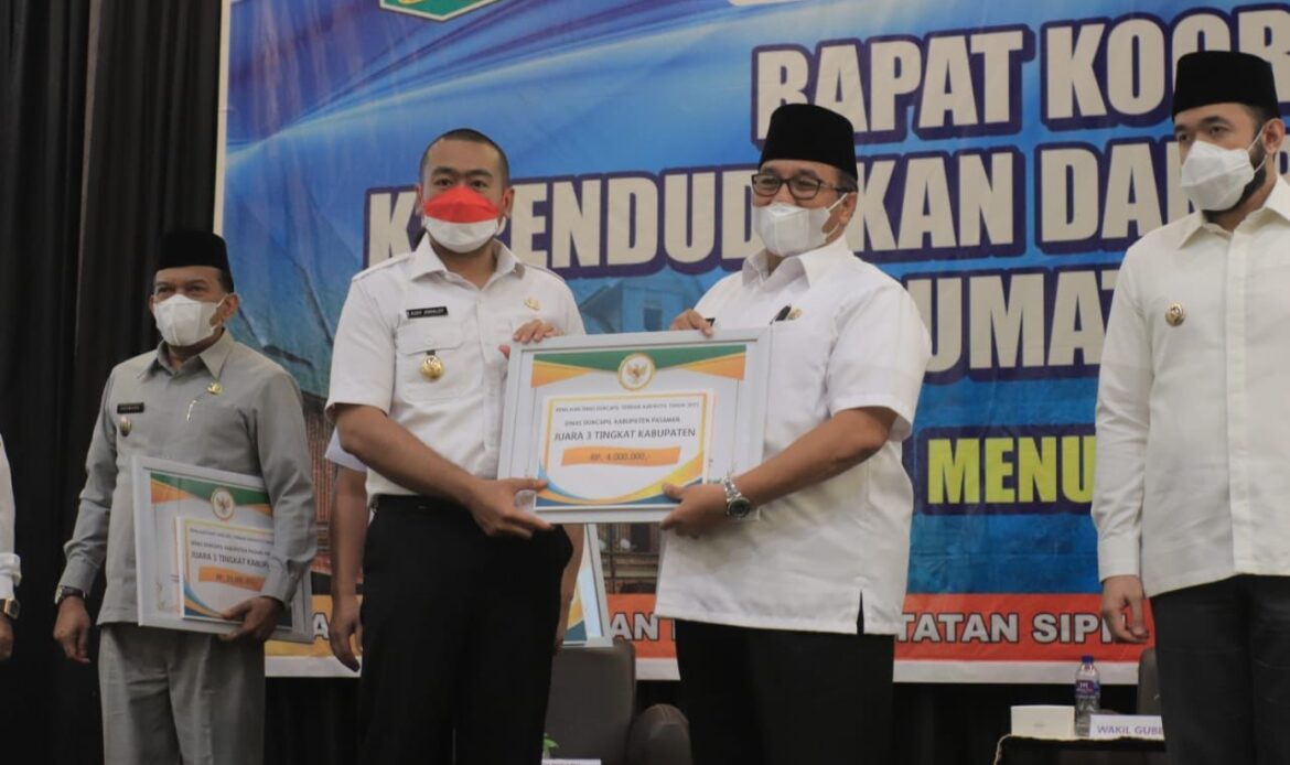 Sebanyak 2,8 Persen Warga Sumbar Belum Rekam Data KTP el