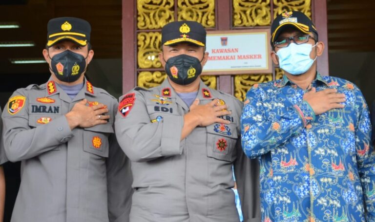 Wako Hendri Septa: Mari Bersama Kita Wujudkan Target Vaksinasi 70 Persen