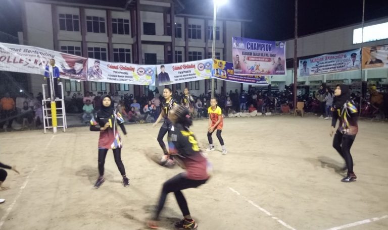 Hari ini, Open Turnamen Kejurda Bola Voli Senior se Sumbar Ditabuh