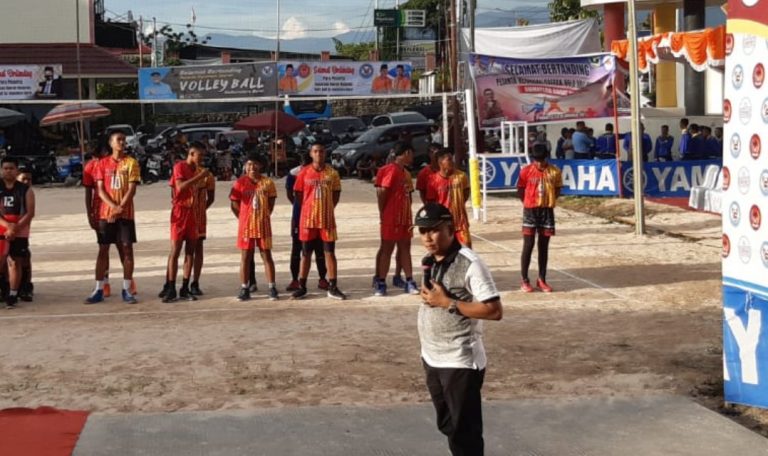 Hari ini, Evi Yandri Bakal Tabuh Kejurda Bola Voli  Tropi Bergilir FKAN Cup 2021