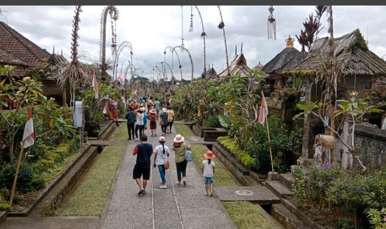 Bangun Desa Adat Wisata, Butuh Proses dan Dukungan Masyarakat serta Pemerintah