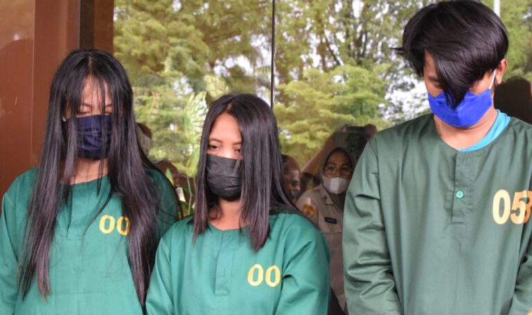 Satpam dan Pembantu Otak Perampokan dan Pembunuhan di Belimbing Kota Padang