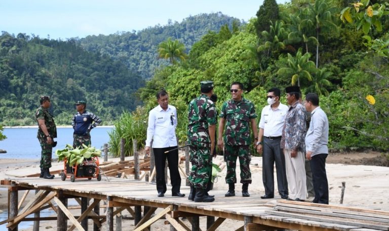 Danlantamal II Didampingi Wabup Pessel Tinjau Rencana Cluster KBN