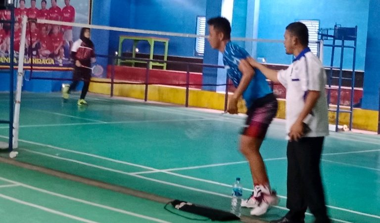 Empat Kecamatan  Masuk Final di Tunggal Putra dan Putri, Kuranji Berharap Ibrahim Dulang Emas