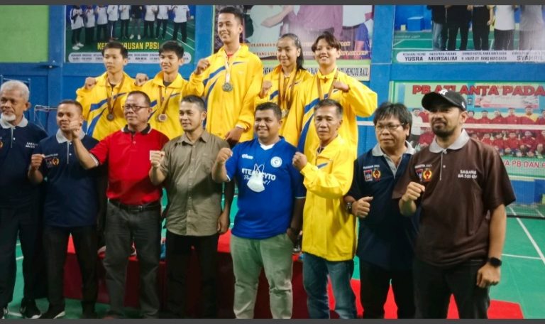 Porkota 2021 Cabor Bulutangkis Ditutup Kadispora, Kuranji Rebut Juara Umum