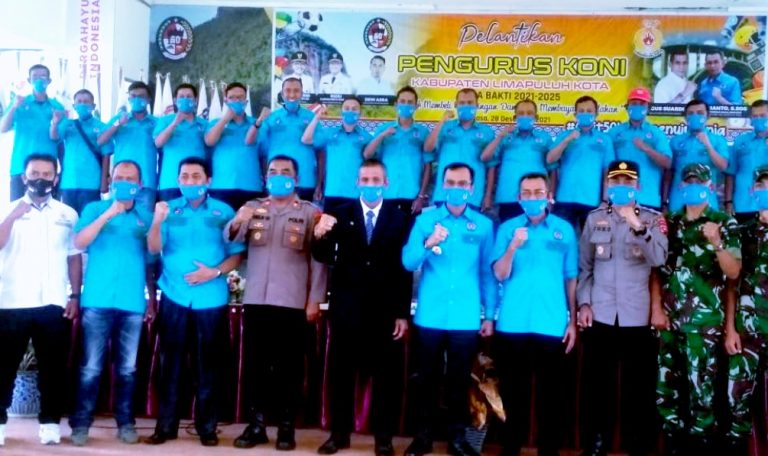 Ketua KONI Sumbar Lantik Pengurus KONI Limapuluh Kota