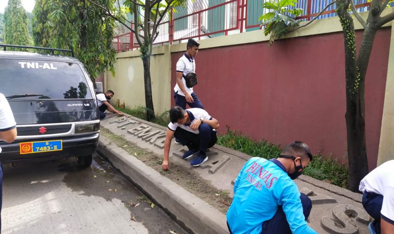 Lantamal II Gelar Gerak Jalan Santai dan Kerja Bhakti