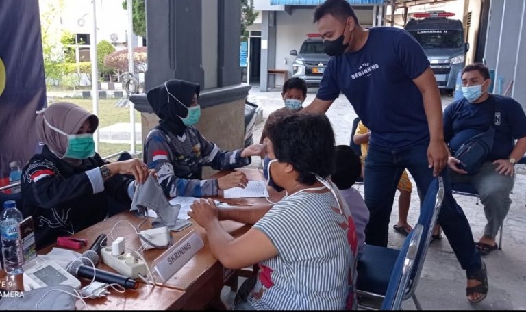Diskes Lantamal II jadi Pusat Vaksinasi TNI AL di Sumbar 
