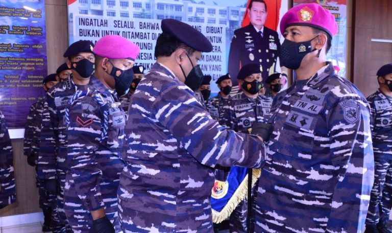 Danlantamal Pimpin Serah Terima Jabatan Strategis di Lingkungan Lantamal II 