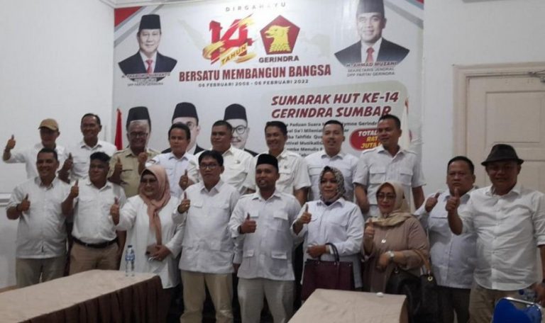 Pimpin DPC Gerindra Padang, Verry Mulyadi Resmi Gantikan Syafrial Kani