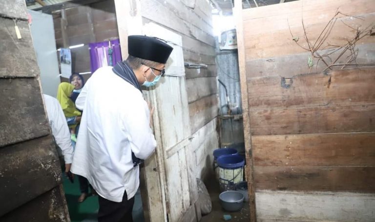 Semata Jilid II Wako Hendri Septa, Vera Tak Menyangka dapat Bedah Rumah