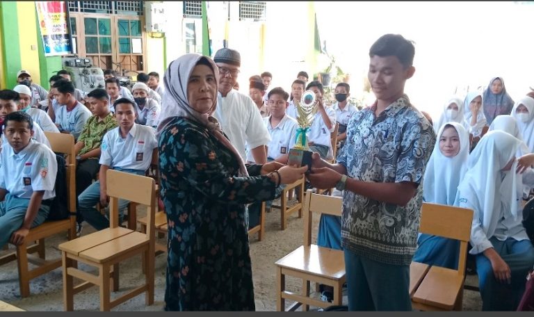 SMK Dhuafa Tutup Pesantren Ramadhan, Esneti: Menanamkan Nilai nilai Ibadah