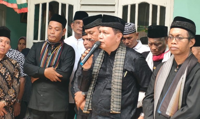 Irwan Basir Dt Rj Alam  Llepas Keberangkatan Jenazah Almarhum Zul Dadang ke Periistirahatan yang Terakhir