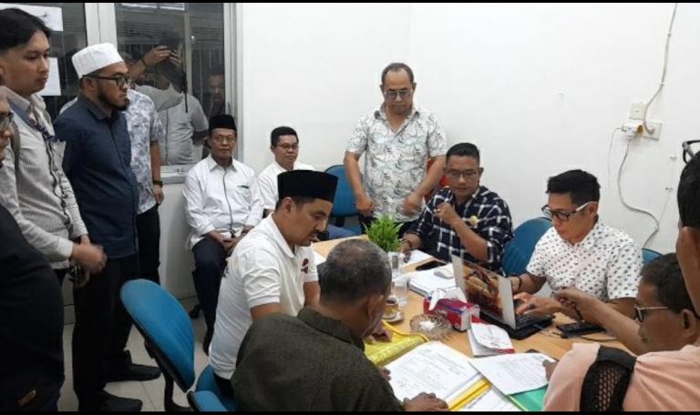 Caketum KONI Sumbar, Ronny Serahkan 41 Dukungan ke TPP