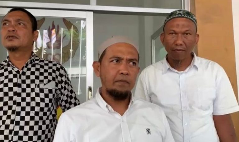 Kangkangi Proses Tahapan Bacalon Ketua KONI Sumbar, Roni Pahlawan Surati Tim TPP