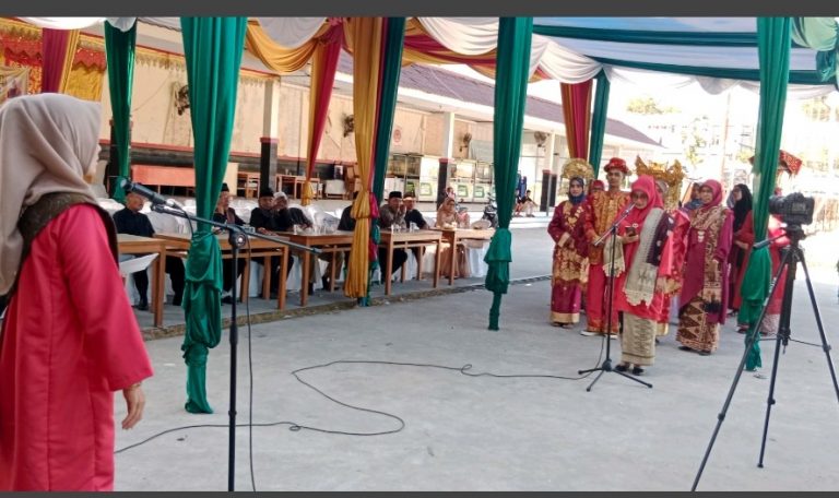 Bundo Kanduang KAN Pauh IX Gelar Pelestarian Manyerak Bareh Kuniang Marapulai