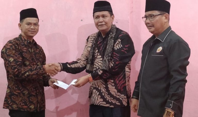 Irwan Basir dan Ketua IPSI Kompak Resmikan Sanggar Randai Sawah Laing Saiyo