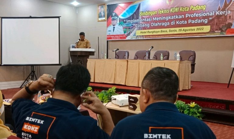 Tak Mau Tersangkut Hukum, KONI Padang Gelar Bimteks Profesionalisme Cabor