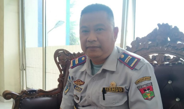 Pengelolaan Parkir Langsung Ditangani Pemko, Keluhan Mahalnya Parkir Habis